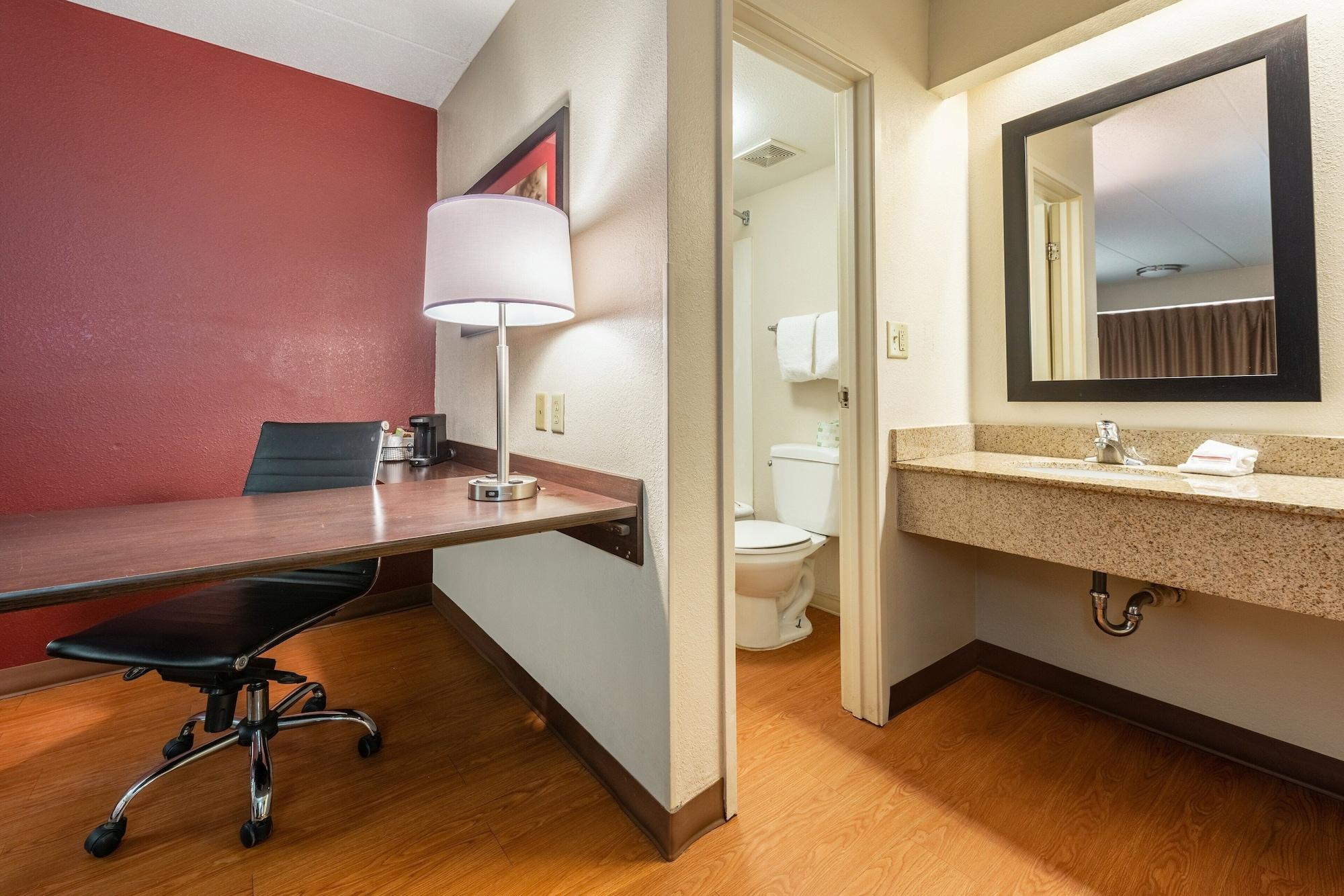 Red Roof Inn Merrillville Exterior foto