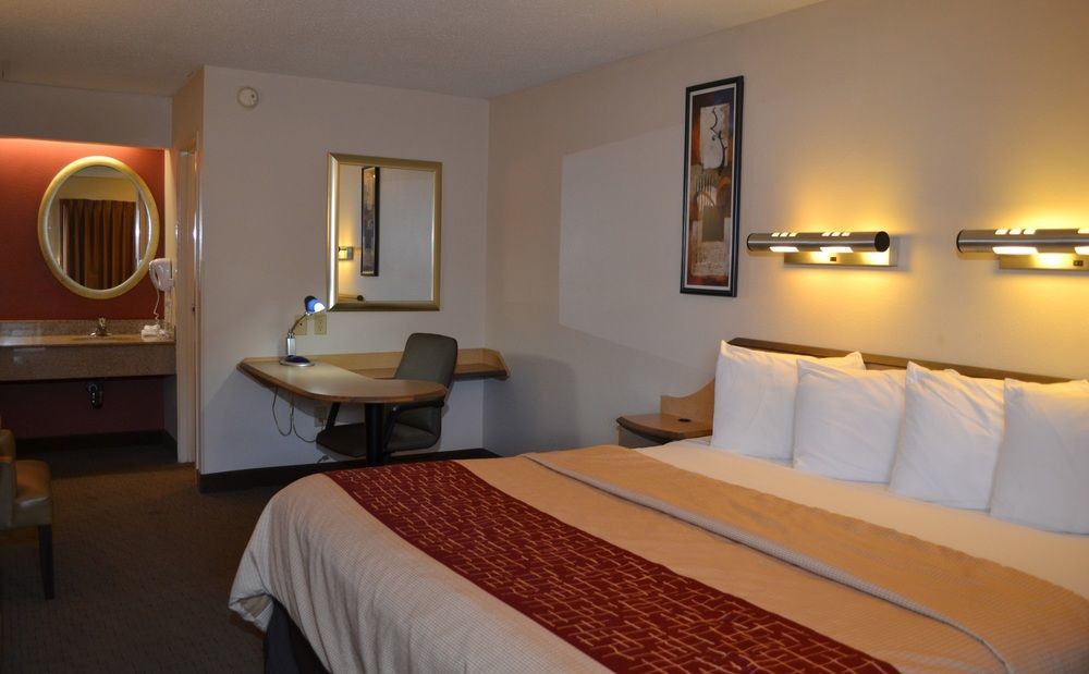 Red Roof Inn Merrillville Exterior foto